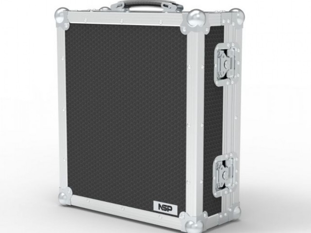 console-flight-case-1_7
